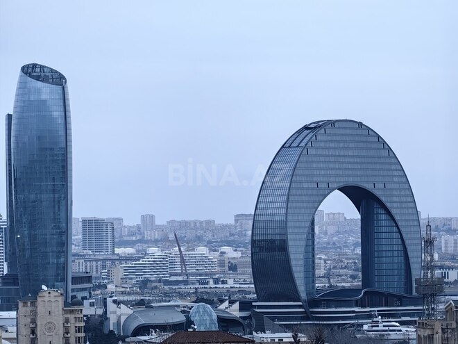 Продаётся 4-комн. вторичка 192 м², м. Ичеришехер, photo 16 from 32