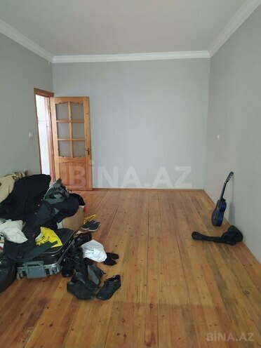 Satılır 4 otaqlı köhnə tikili 110 m², Xalqlar Dostluğu m., photo 7 from 32