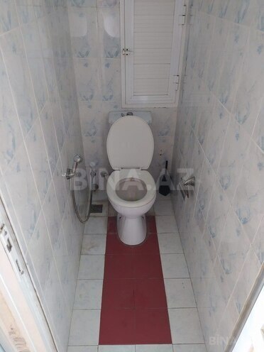Satılır 4 otaqlı köhnə tikili 110 m², Xalqlar Dostluğu m., photo 31 from 32