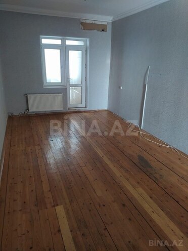 Satılır 4 otaqlı köhnə tikili 110 m², Xalqlar Dostluğu m., photo 1 from 32