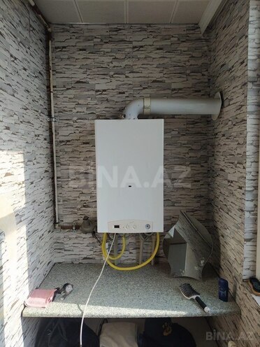 Satılır 4 otaqlı köhnə tikili 110 m², Xalqlar Dostluğu m., photo 16 from 32