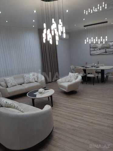 Сдаётся 4-комн. новостройка 180 м², м. 8 ноября, photo 17 from 27