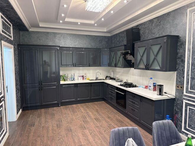 5 otaqlı həyət evi/bağ evi - Novxanı q. - 400 m² (18)