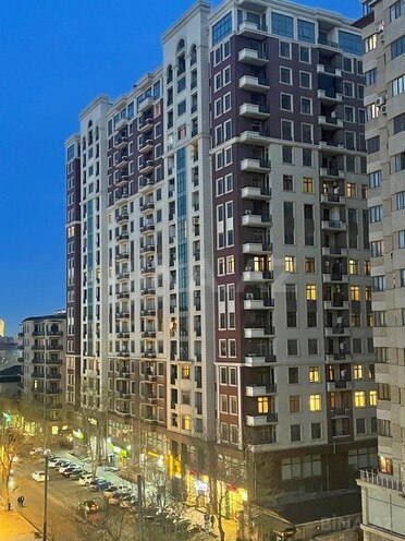 3 otaqlı yeni tikili - Böyükşor q. - 126 m² (1)
