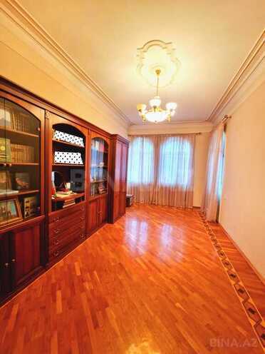 7-комн. офис - Наримановский  р. - 700 м² (20)