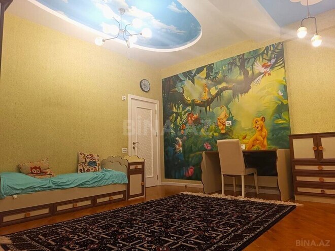 3-комн. новостройка - м. 28 мая - 140 м² (16)