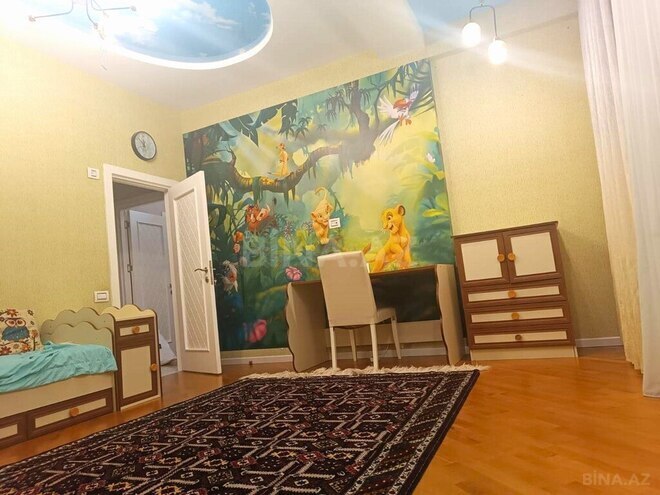 3-комн. новостройка - м. 28 мая - 140 м² (14)