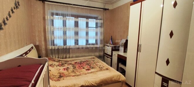 Продаётся 3-комн. вторичка 63 м², м. Ази Асланов, photo 3 from 9