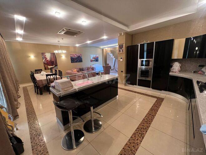 6 otaqlı həyət evi/bağ evi - Mərdəkan q. - 350 m² (8)
