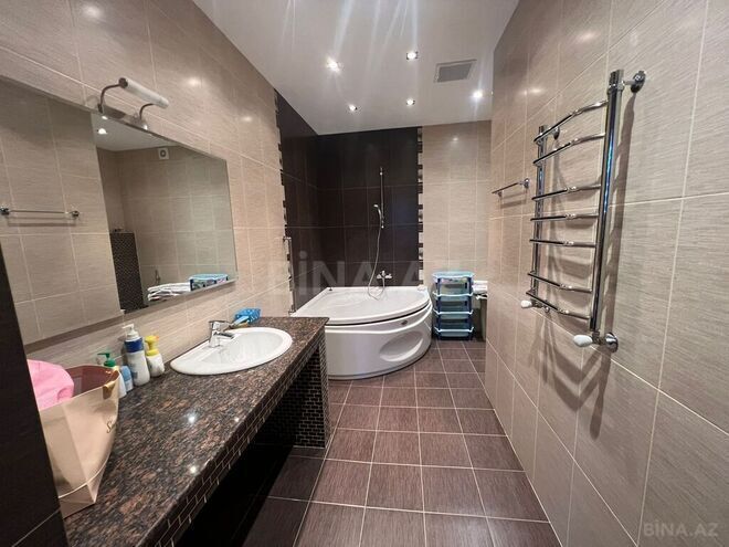 6 otaqlı həyət evi/bağ evi - Mərdəkan q. - 350 m² (24)