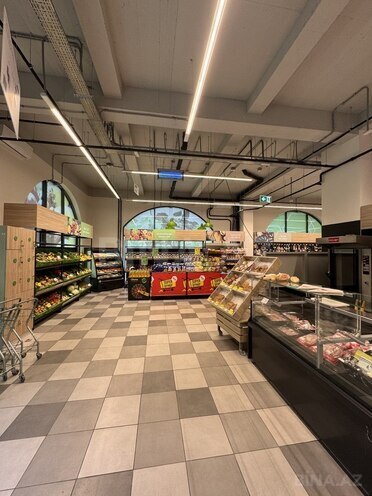 Obyekt - Neftçilər m. - 567 m² (8)
