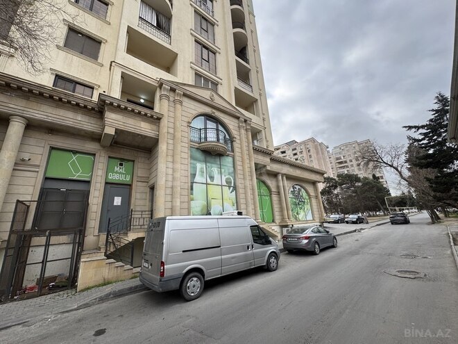 Obyekt - Neftçilər m. - 567 m² (4)