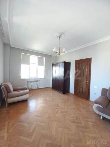 Продаётся 4-комн. новостройка 185 м², м. Элмляр Академиясы, photo 9 from 24