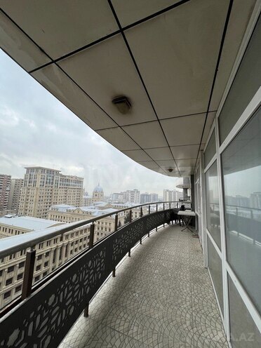 3-комн. новостройка - м. Низами - 130 м² (25)