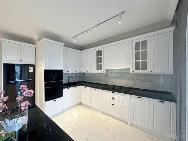 3 otaqlı yeni tikili - İnşaatçılar m. - 178 m² (12)