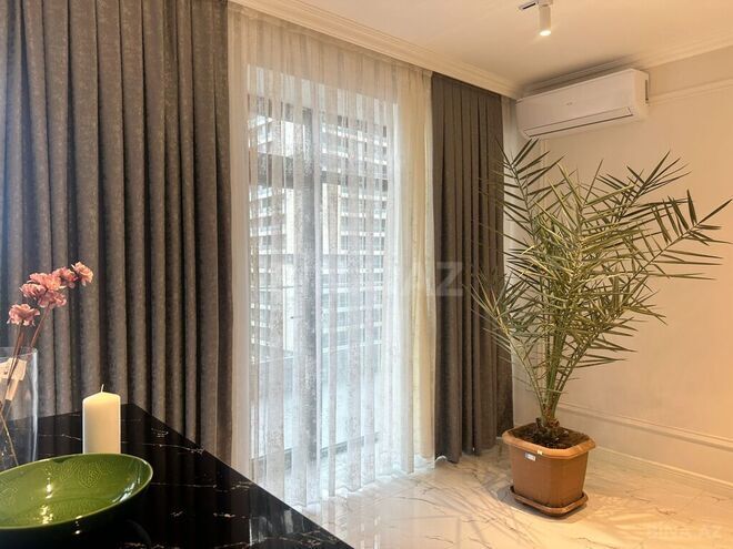3 otaqlı yeni tikili - İnşaatçılar m. - 178 m² (13)