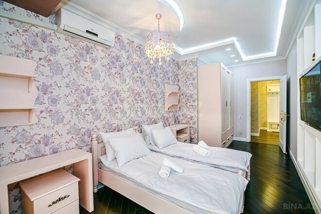 3-комн. новостройка - м. Шах Исмаил Хатаи - 155 м² (28)