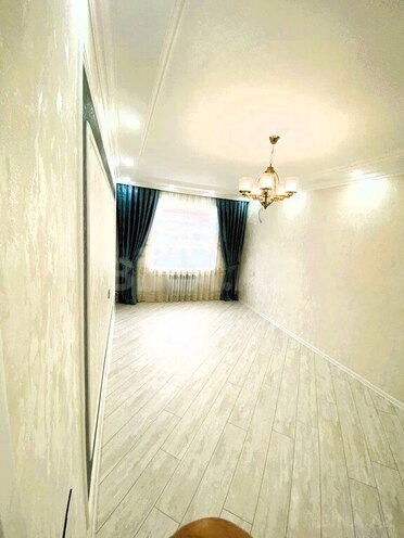 3-комн. вторичка - м. Ази Асланов - 70 м² (3)