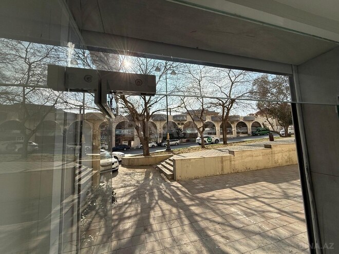 Obyekt - 8 Noyabr m. - 30 m² (16)