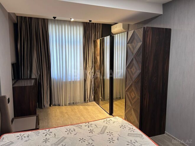 4-комн. новостройка - м. Иншаатчылар - 140 м² (10)