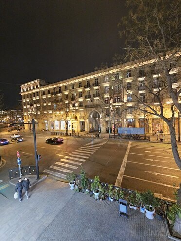 3 otaqlı köhnə tikili - Nizami m. - 100 m² (1)