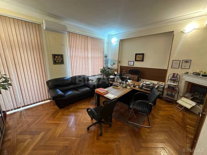 Продаётся 3-комн. вторичка 103.7 м², м. Сахил, photo 9 from 21