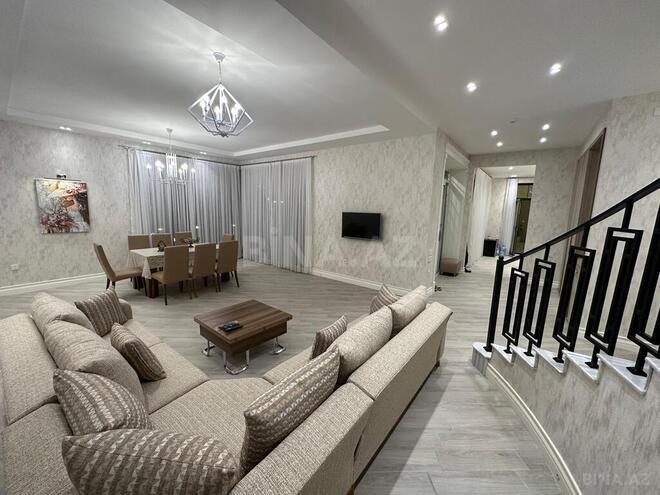 4 otaqlı həyət evi/bağ evi - Mərdəkan q. - 225 m² (12)