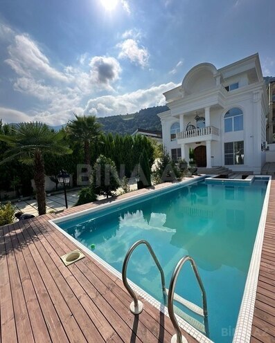 8 otaqlı həyət evi/bağ evi - İsmayıllı - 350 m² (1)