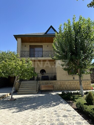 5 otaqlı həyət evi/bağ evi - Novxanı q. - 200 m² (1)