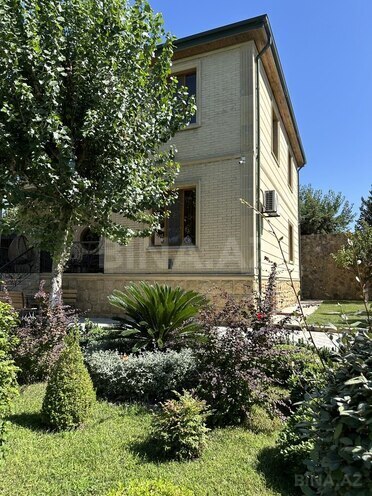 5 otaqlı həyət evi/bağ evi - Novxanı q. - 200 m² (2)