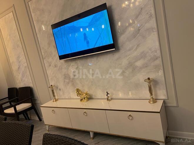 5 otaqlı həyət evi/bağ evi - Novxanı q. - 360 m² (9)