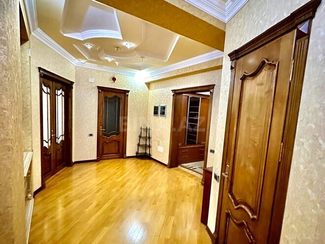 Satılır 5 otaqlı yeni tikili 242.3 m², Qara Qarayev m., photo 6 from 30