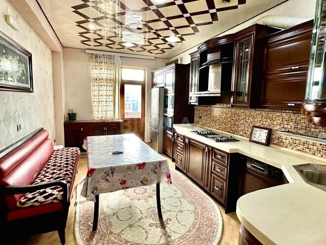 Satılır 5 otaqlı yeni tikili 242.3 m², Qara Qarayev m., photo 23 from 30