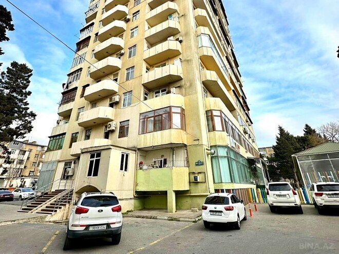 Satılır 5 otaqlı yeni tikili 242.3 m², Qara Qarayev m., photo 4 from 30