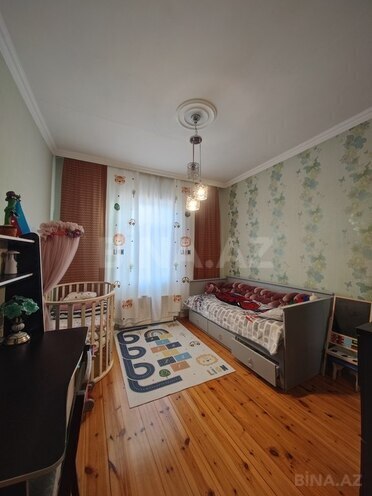 6 otaqlı həyət evi/bağ evi - Bakıxanov q. - 250 m² (9)