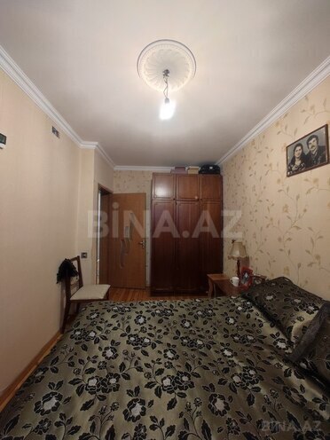 6 otaqlı həyət evi/bağ evi - Bakıxanov q. - 250 m² (20)