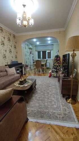 4-комн. вторичка - м. Азадлыг проспекти - 85 м² (2)