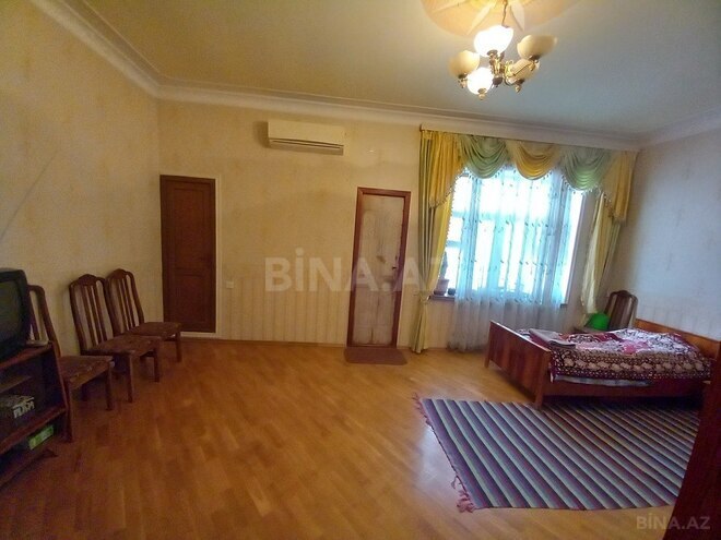 4 otaqlı köhnə tikili - Həzi Aslanov q. - 93 m² (2)