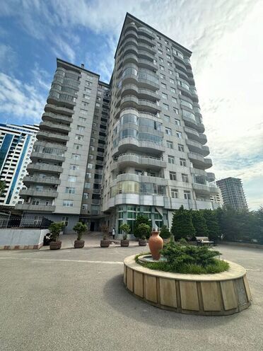 3 otaqlı yeni tikili - Şah İsmayıl Xətai m. - 135 m² (1)