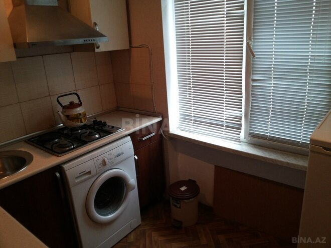 1 otaqlı köhnə tikili - İnşaatçılar m. - 35 m² (3)