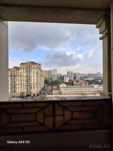 Продаётся 3-комн. новостройка 144 м², м. Низами, photo 14 from 15