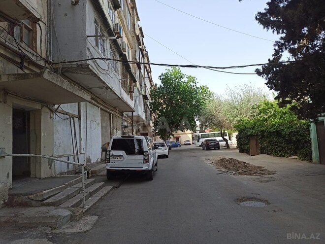 3 otaqlı köhnə tikili - Bakıxanov q. - 85 m² (1)