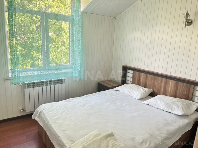3 otaqlı həyət evi/bağ evi - Qəbələ - 180 m² (15)