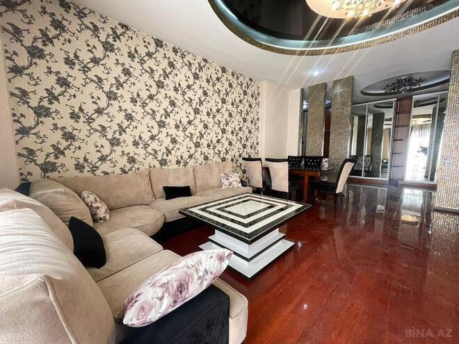 3 otaqlı yeni tikili - 8 Noyabr m. - 150 m² (2)
