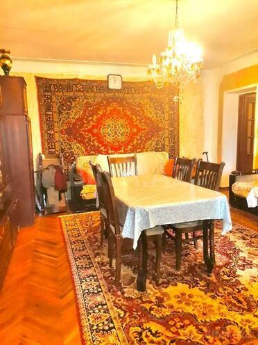 4 otaqlı köhnə tikili - Qara Qarayev m. - 115 m² (9)