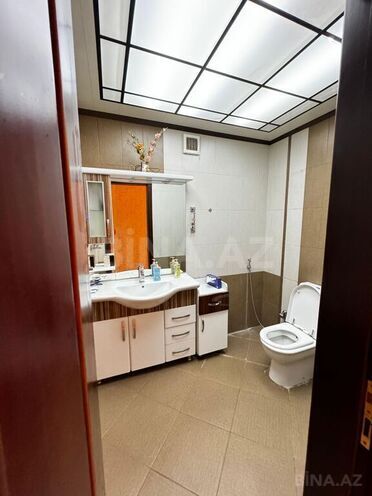 3 otaqlı yeni tikili - 9-cu mikrorayon q. - 146 m² (16)