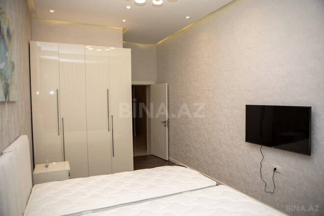 2-комн. новостройка - м. 28 мая - 70.8 м² (5)