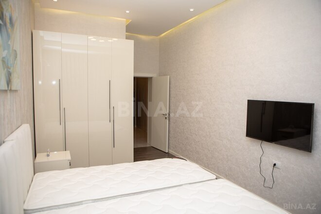 2-комн. новостройка - м. 28 мая - 70.8 м² (6)