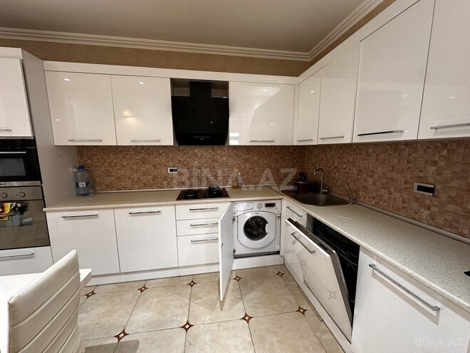 2 otaqlı yeni tikili - 8 Noyabr m. - 97 m² (2)
