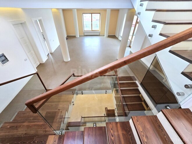 7-комн. дом/дача - пос. Бадамдар - 700 м² (8)